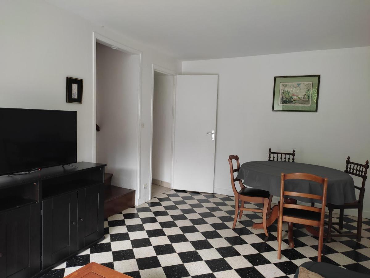 Les Glycines Villa Vulaines-sur-Seine Exteriör bild